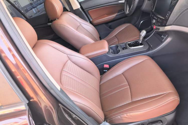 Used BYD S7 2016 2.0T Automatic Prestige Edition
