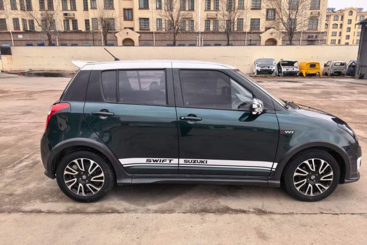 Used Suzuki Swift 2016 1.5L Automatic Fashionable Coolplay Edition Exterior 1