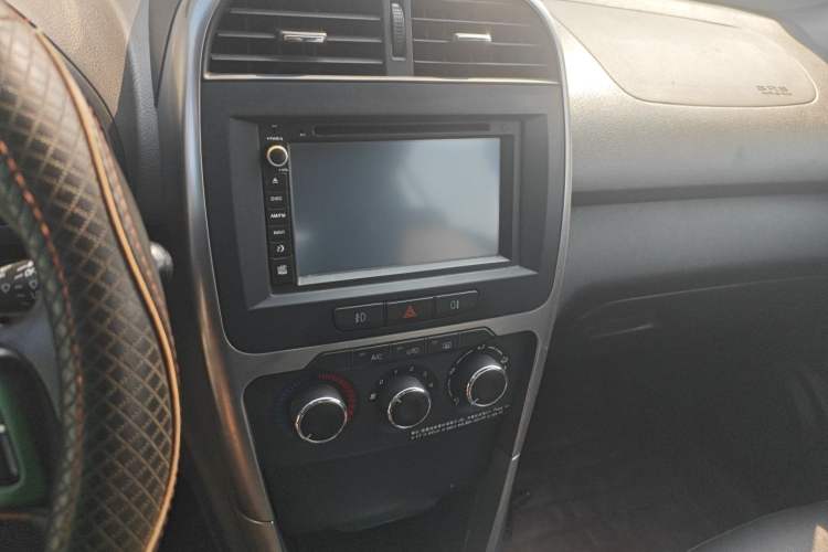 Used Chery Tiggo 3 2015 1.6L Manual Fashion Sport Edition
