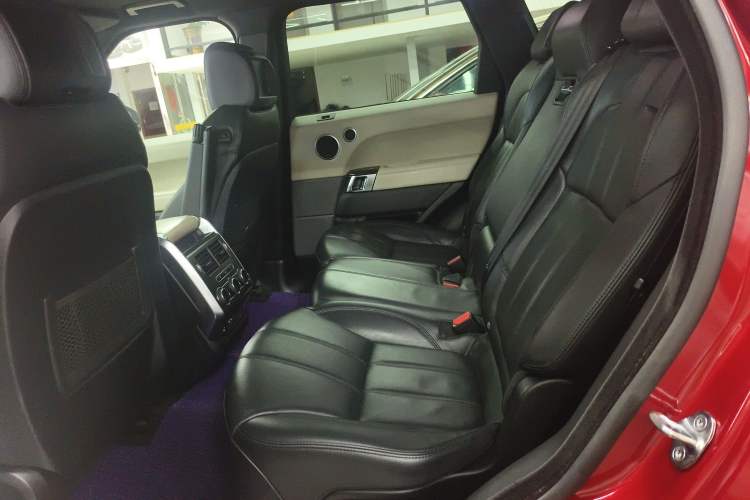 Used Land Rover Range Sport 2014 3.0 SC V6 HSE DYNAMIC Interior 1