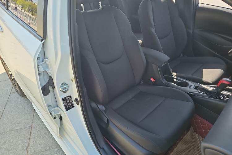 Used Toyota Levin 2023 Smart Electric Hybrid Dual-Engine 1.8L Leading Edition Right Front Seat