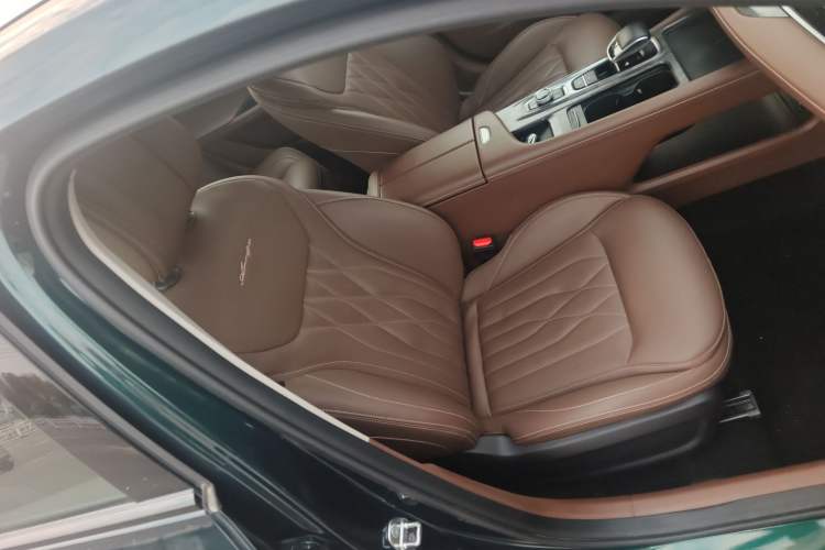 Used Chery Arrizo 8 2023 High-Energy Edition 2.0T DCT Luxury
