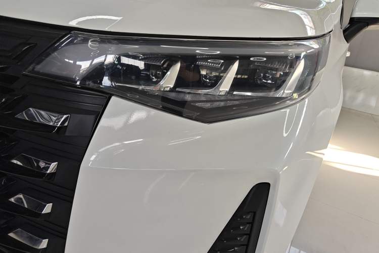 Used GAC Trumpchi M6 2021 PRO 270T DCT Luxury Edition Left Front Headlight