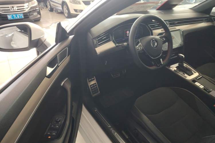 Used Volkswagen FAW-Volkswagen CC 2020 330TSI Huayan Edition China VI Standard