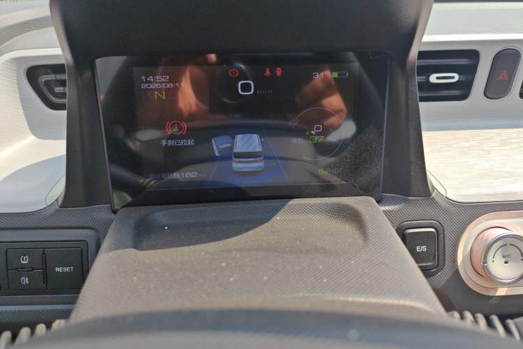 Used Wuling Hongguang MINIEV 2022 Macaron Fashion Edition Lithium-Nickel-Cobalt-Alpha-oxide