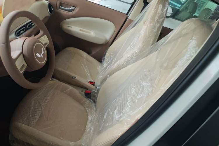 Used Wuling Hongguang MINIEV 2025 Four-Door Version Advanced Edition