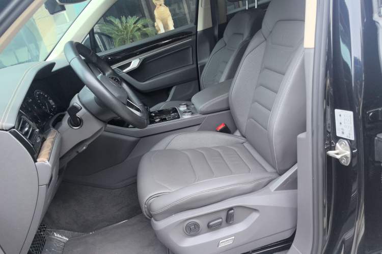 Used Volkswagen Touareg 2022 3.0 TSI Prestige Edition Classic Sport Package
