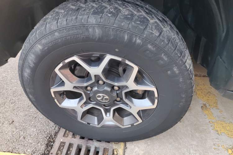 Used BAIC Off-Road BJ40 2019 PLUS 2.3T Automatic Four-Wheel Drive Premium Edition China VI
