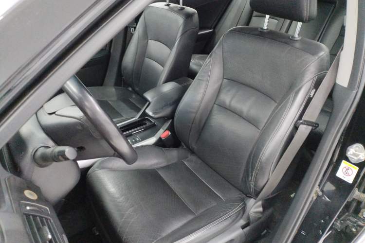 Used Honda Accord 2015 2.0L LXS Elite Edition Left Front Seat