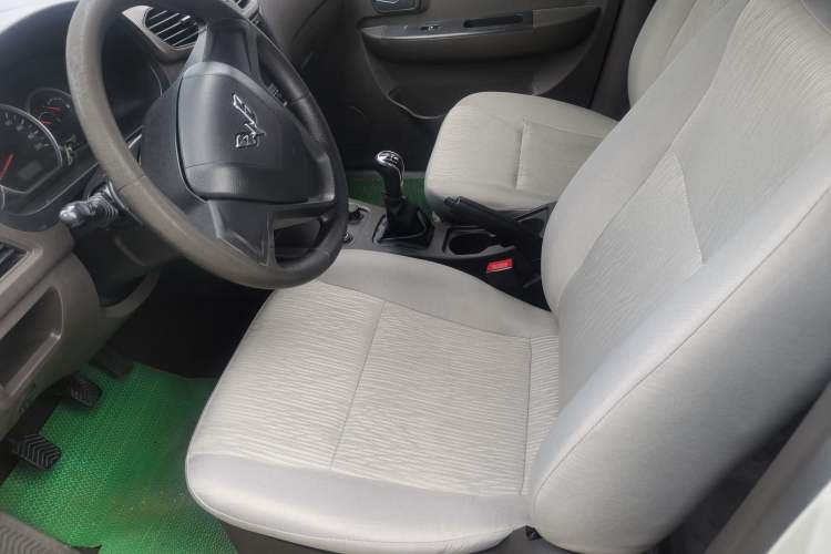 Used Wuling Hongguang 2015 1.2L S Base Model China V Standard