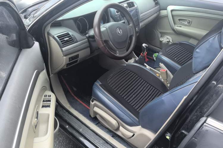 Used Dongfeng Aeolus A60 2014 1.6L Manual Luxury Model