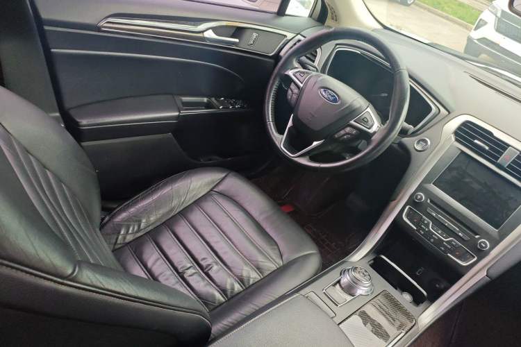 Used Ford Mondeo 2017 EcoBoost 180 Luxury Model