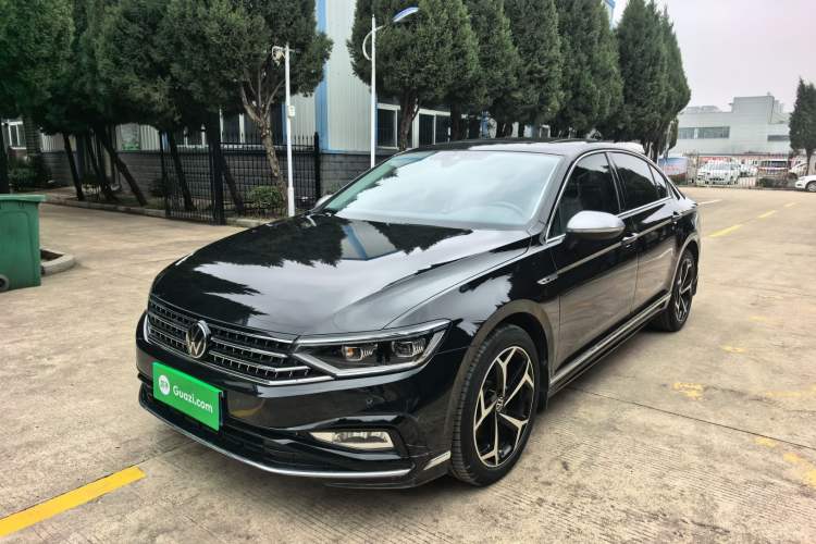 Used Volkswagen Magotan 2023 2 Million Units Commemorative Edition 330TSI DSG Luxury Version