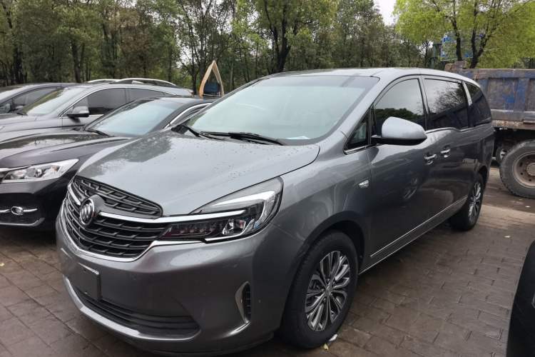 Used Buick GL8 2021 Land Cruiser Executive Class 652T Luxury Model