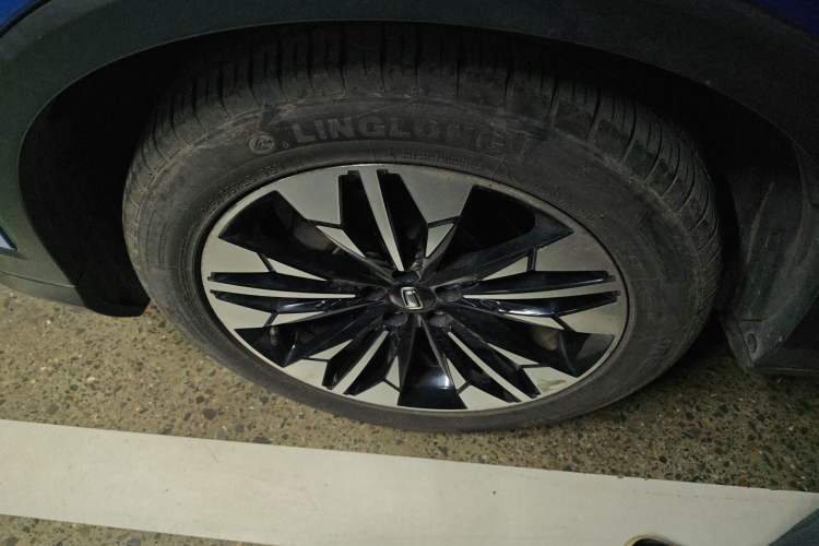 Used Bestune T77 2019 230 TID Automatic Luxury Version China VI Emission Standard
