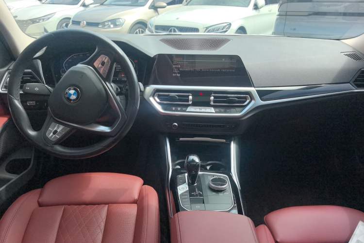 Used BMW 3 Series 2022 320i Sport Package
