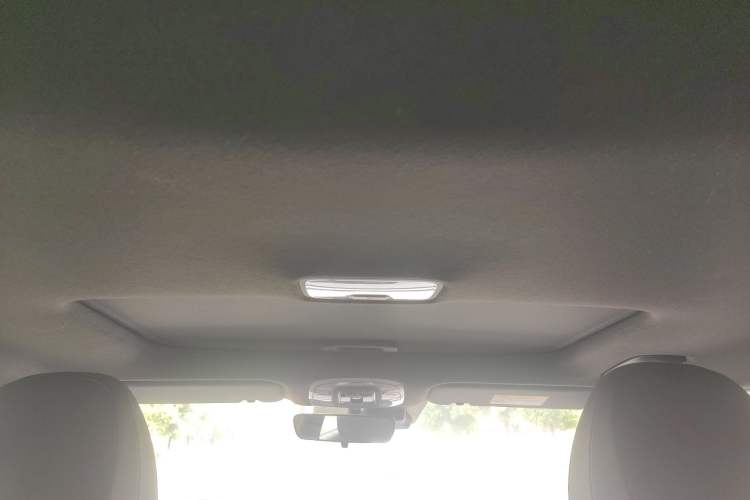 Used Hyundai Elantra 2022 240TGDi DCT LUX Prestige Edition Headliner