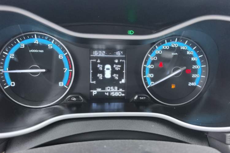 Used Geely Auto Emgrand 2021 UP 1.5L CVT Luxury Model Odometer Close Up