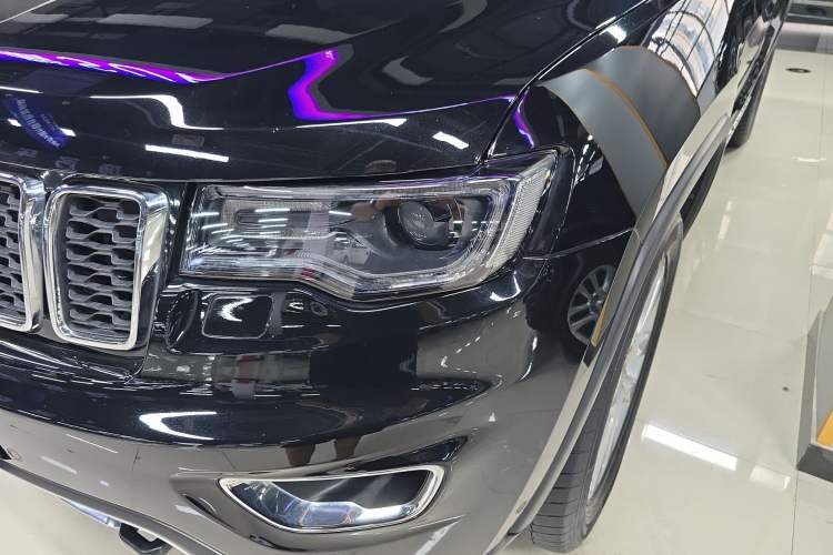 Used Jeep Grand Cherokee 2017 3.0L Comfort Navigation Edition