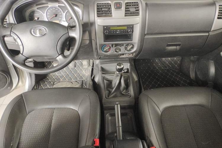 Used Great Wall Wingle 5 2016 2.8T Two-Wheel-Drive Entry-Level GW2.8TC Big Double-Cab GW2.8TC