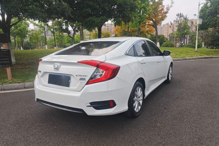 Used Honda Civic 2016 180TURBO CVT Comfort Version