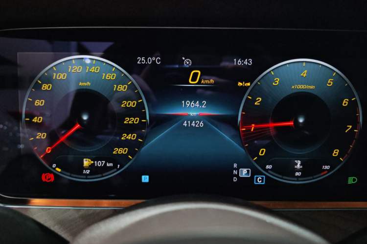 Used Mercedes-Benz E-Class 2023 Facelift E 260 L