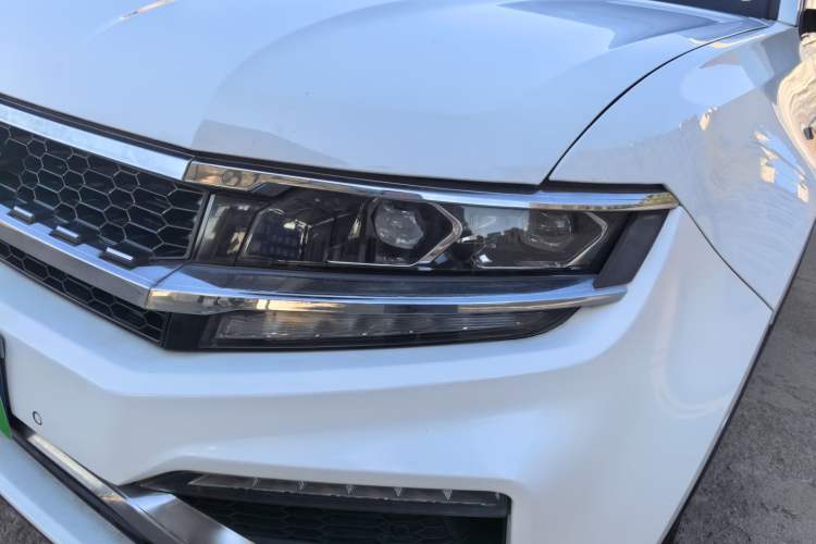 Used Zotye Domy X7 2017 Upgraded Edition 2.0T DCT Huangshan Model 7 Seats