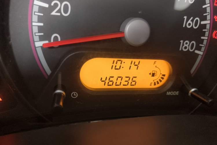 Used Suzuki Alto 2013 1.0L Manual Luxury Model Odometer Close Up