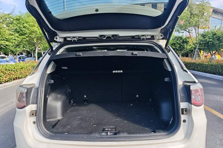 Used Jeep Compass 2019 200T Automatic Family Edition - Connected Large Screen Version