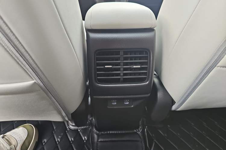 Used Honda e:NS2 2024 Light-Chasing Version