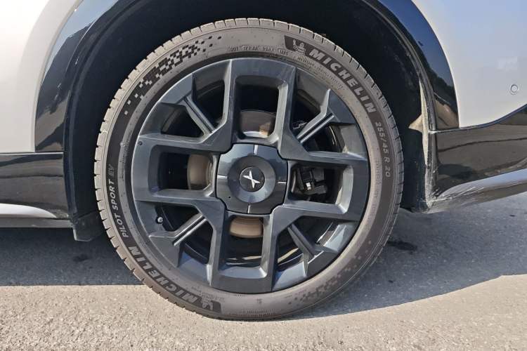 Used XPeng G7 2025 702 Max Exterior 7