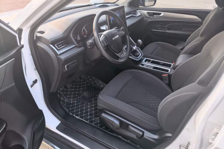 Used Haval M6 2021 PLUS 1.5T Manual Elite Smart Connectivity Model
