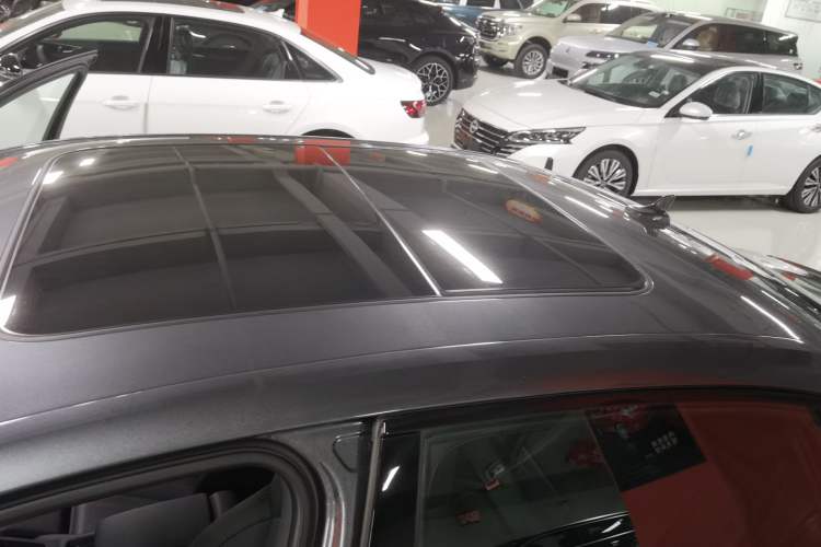 Used Audi A4L 2025 2 Million Units Enjoyment Version 40 TFSI Luxury Dynamic Edition
