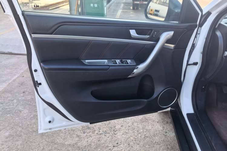 Used Haval M6 2019 1.5T Manual Two-Wheel Drive Elite Version China VI Standard