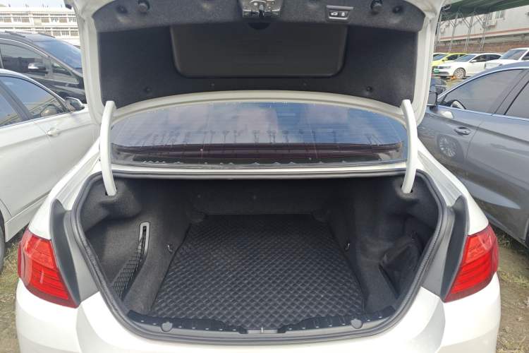 Used BMW 5 Series 2014 528Li xDrive Luxury Design Package