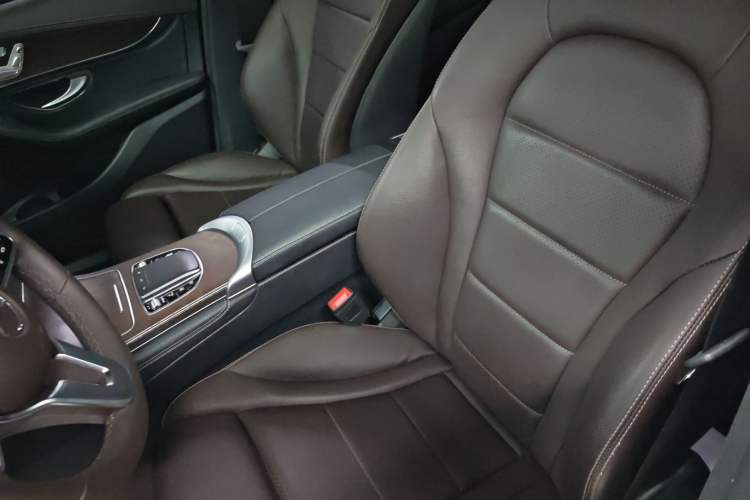 Used Mercedes-Benz GLC 2020 Facelifted GLC 300 L 4MATIC Luxury Edition