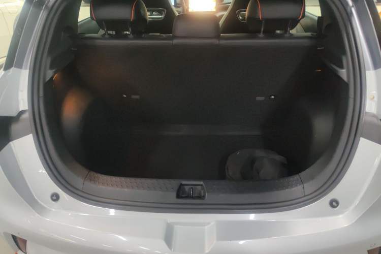 Used BYD Dolphin 2021 405 km Fashion Edition
