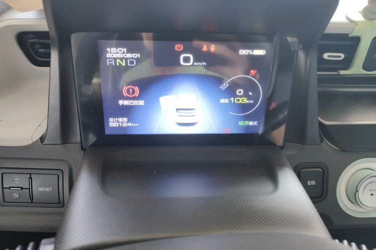 Used Wuling Hongguang MINIEV 2021 Macaron Fashion Model Lithium Iron Phosphate