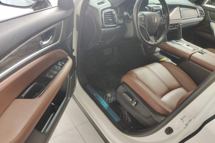 Used Honda UR-V 2020 370TURBO Two-Wheel Drive Luxury Edition