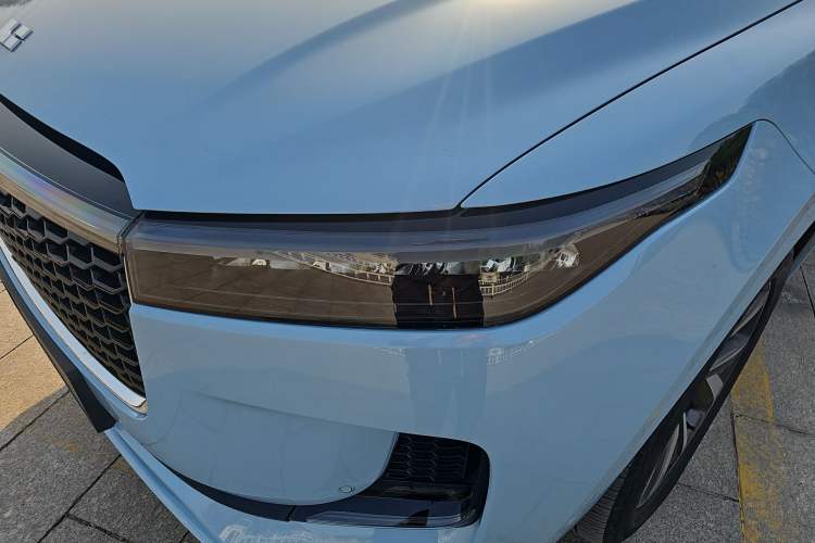 Used Li Auto ONE 2021 Extended-Range 6-Seater Version Left Front Headlight