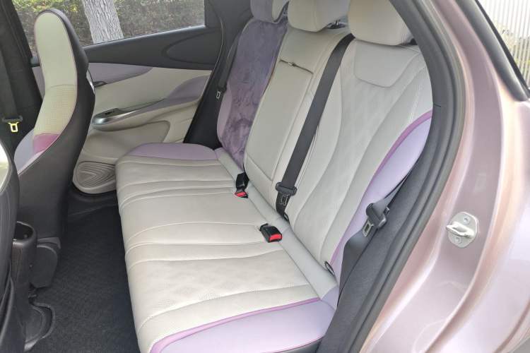 Used BYD Dolphin 2023 420 km Fashion Edition