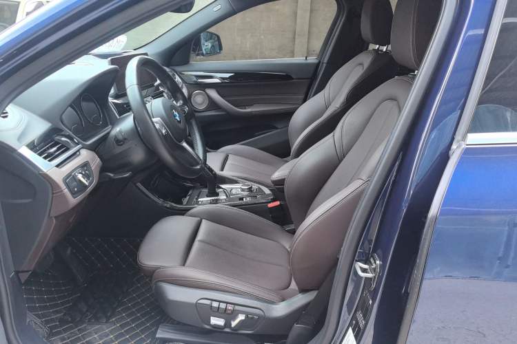 Used BMW X2 2021 sDrive25i Leading Model M Off-Road Package Left Front Seat