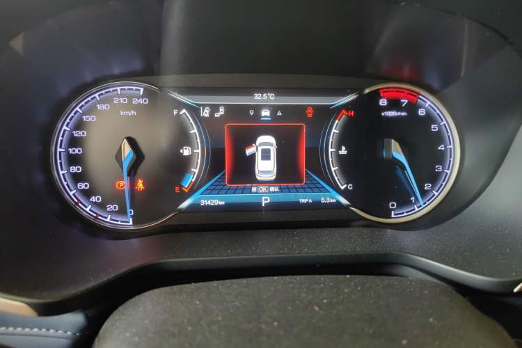 Used Oshan COS1 2018 1.5T Automatic Smart 7-Seater