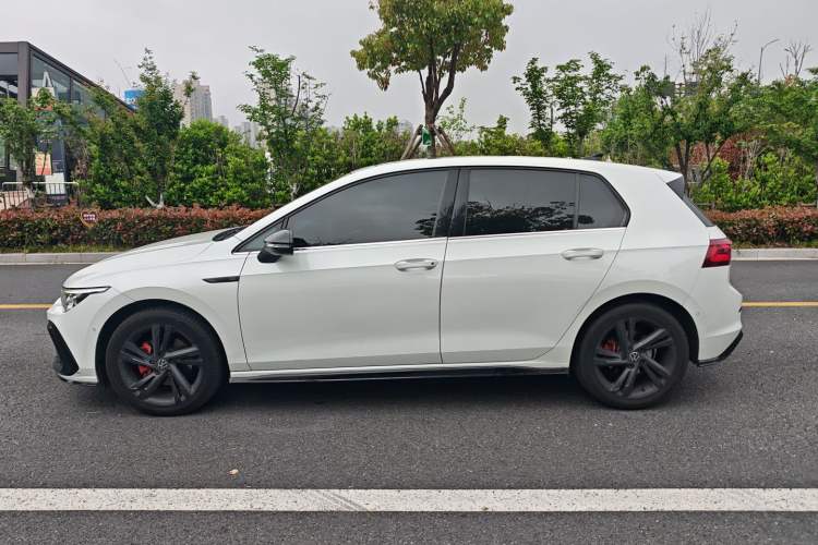 Used Volkswagen Golf 2021 280TSI DSG 30th Anniversary Edition Exterior 2