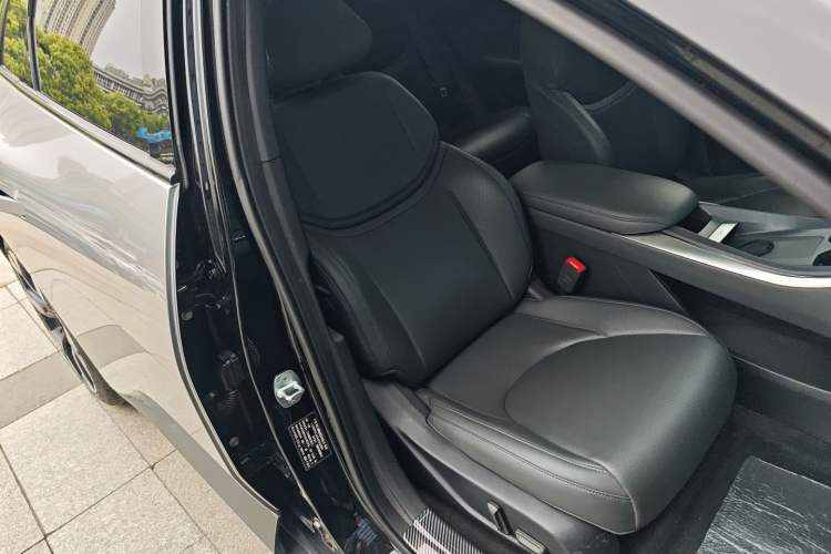 Used XPeng MONA M03 2024 620 with Ultra-Long Range
