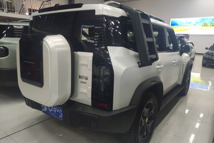 Used JETOUR Traveler 2023 2.0T All-Wheel Drive CrossPRO+