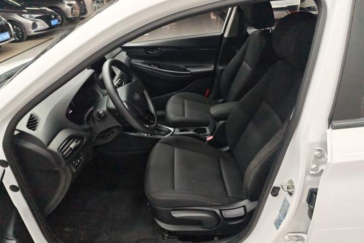 Used Hyundai Celesta 2018 1.6L Automatic GL Enjoyment Edition China VI compliant