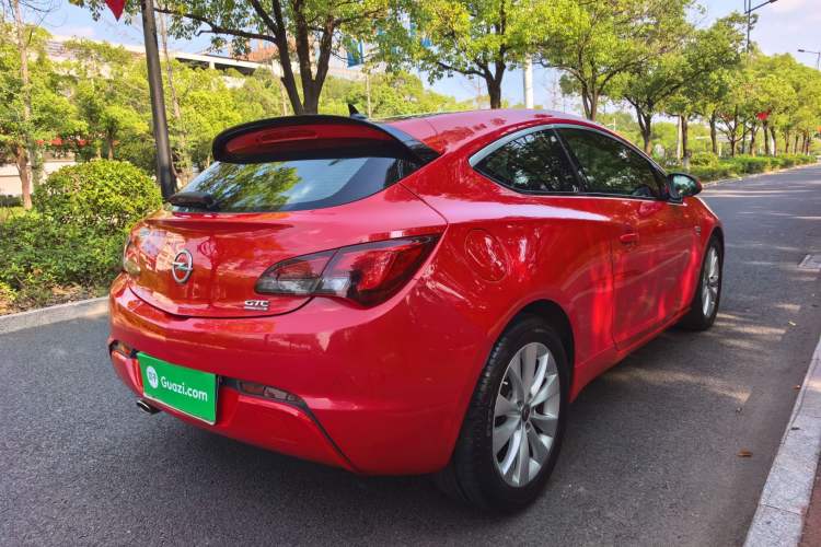 Used Opel Astra 2014 1.4T GTC Sport Model