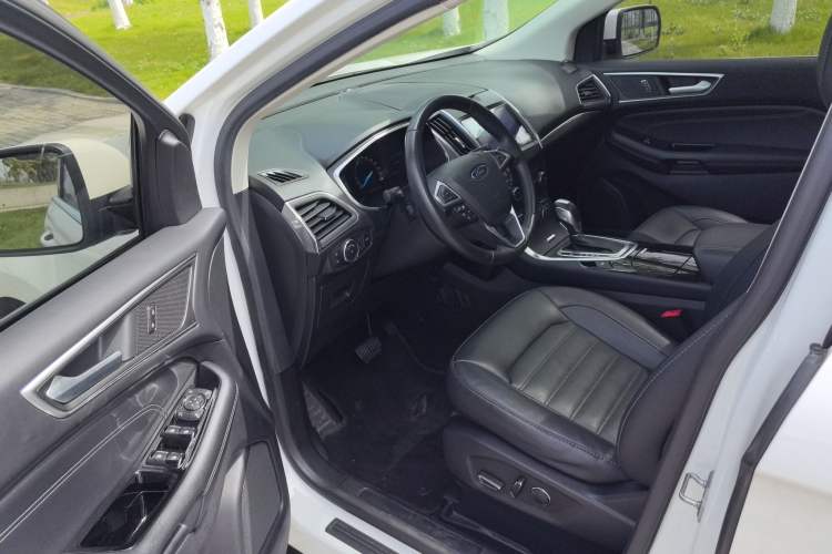 Used Ford Edge 2018 EcoBoost 245 Two-Wheel-Drive Titanium 7-Seater China VI Standard Driver Seat