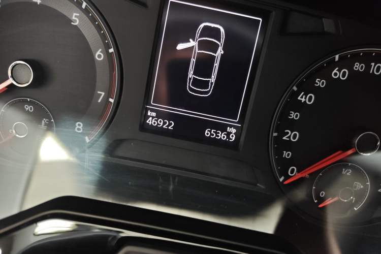 Used Volkswagen Bora 2021 1.5L Automatic Comfort Smart Connect Edition Odometer Close Up